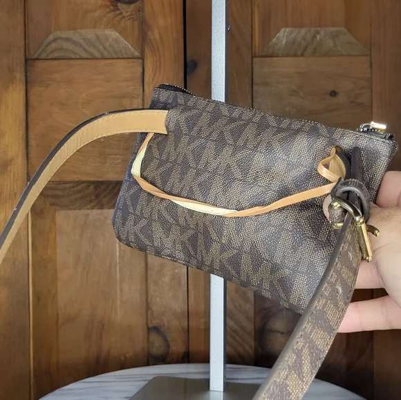 Michael Kors Belt Bag - Picture 12 of 13